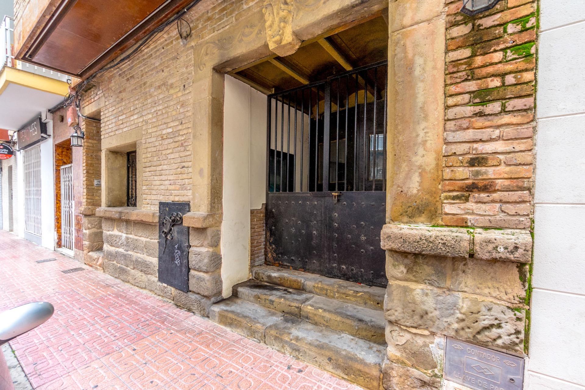 Commercial unit for sale in Torrevieja, Alicante, Spain
