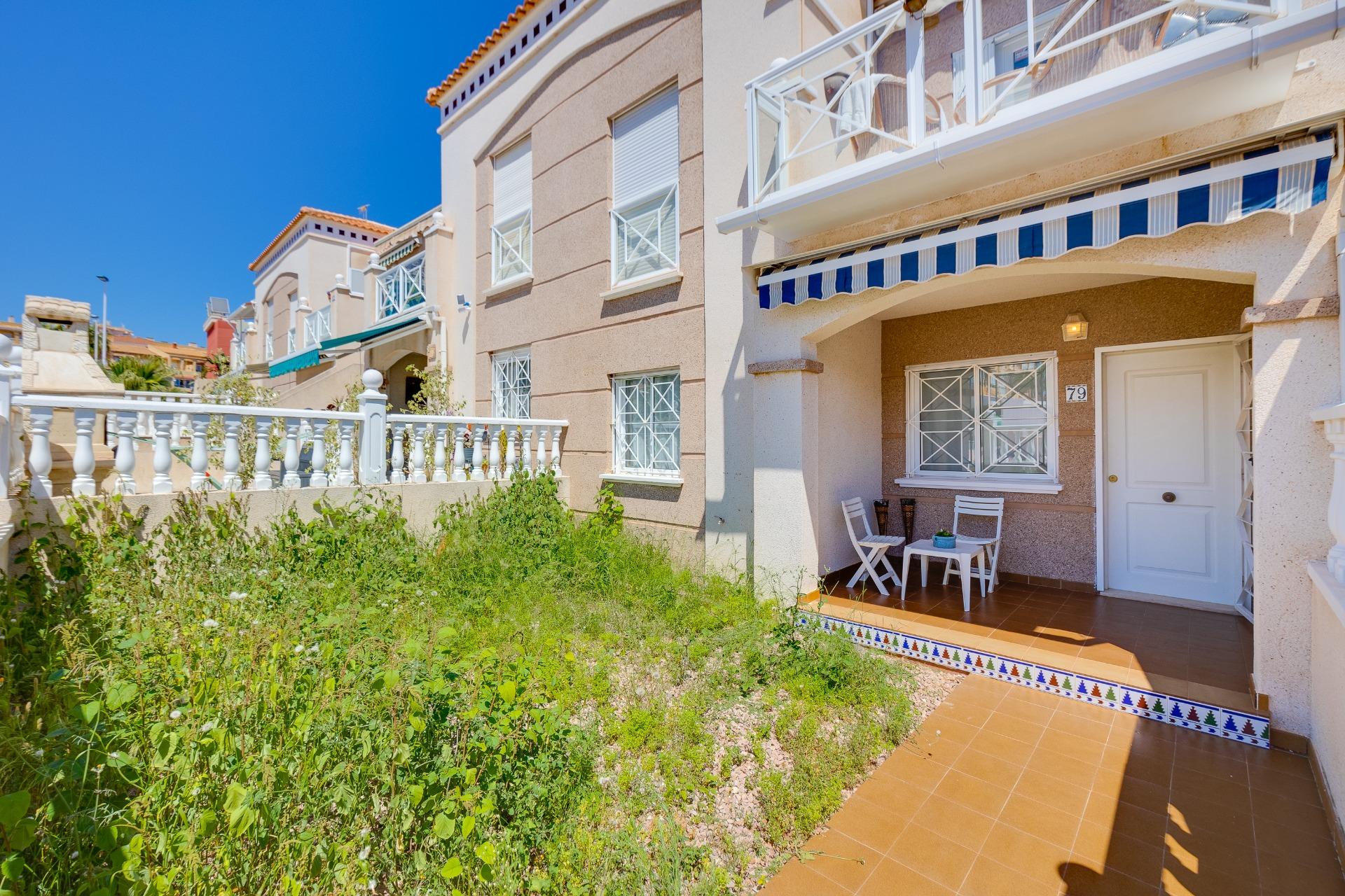 Bungalow for sale in Torrevieja, Alicante, Spain