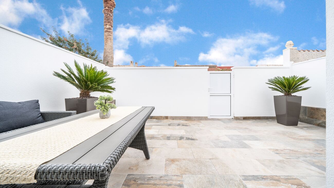 Bungalow for sale in Torrevieja, Alicante, Spain
