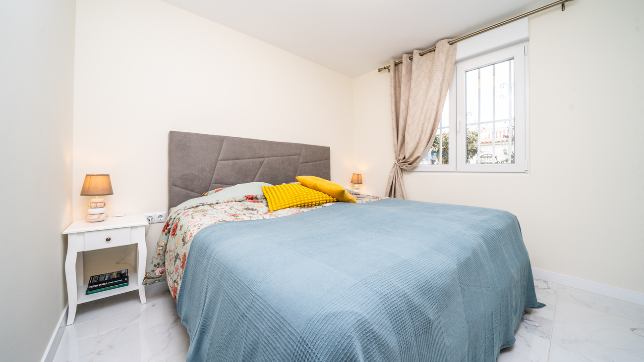Bungalow for sale in Torrevieja, Alicante, Spain