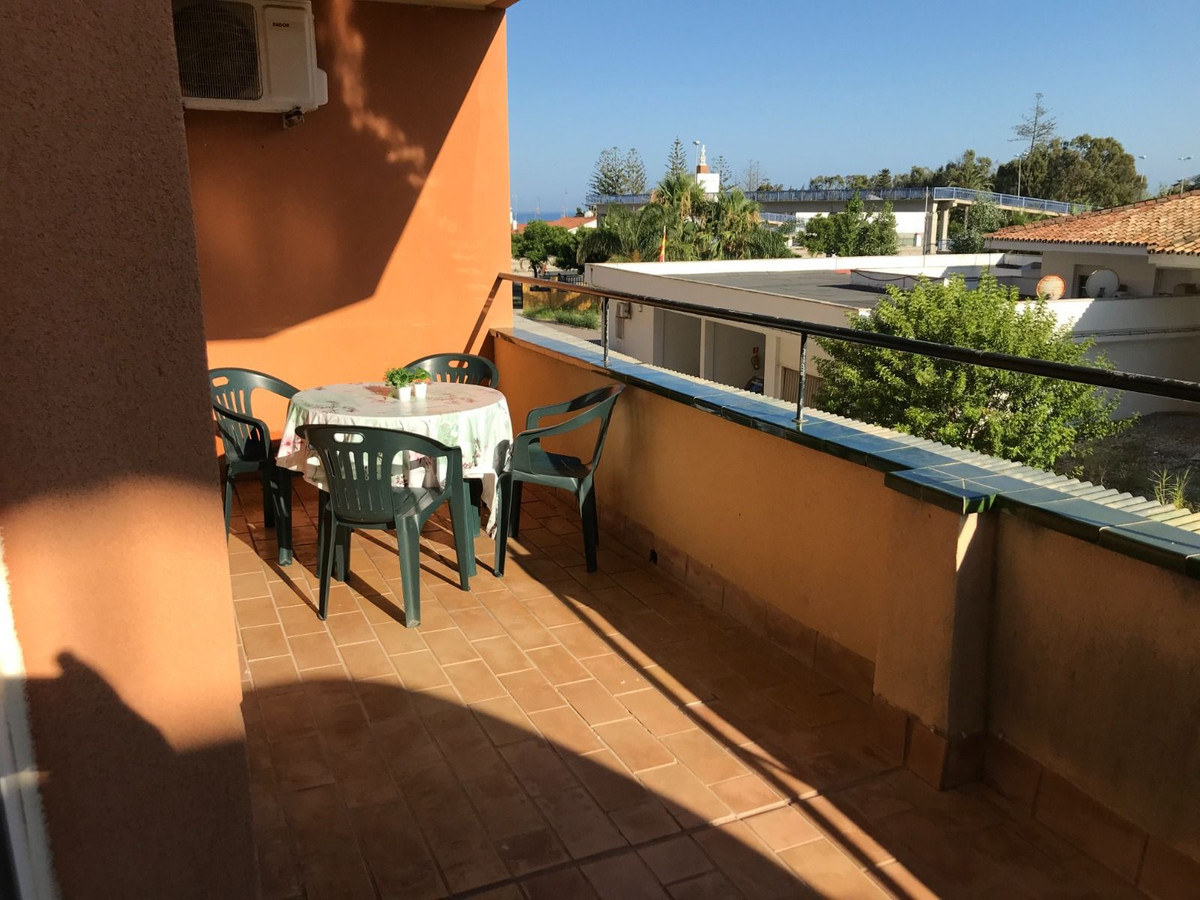 Apartment for sale in San Luis De Sabinillas, Málaga, Spain