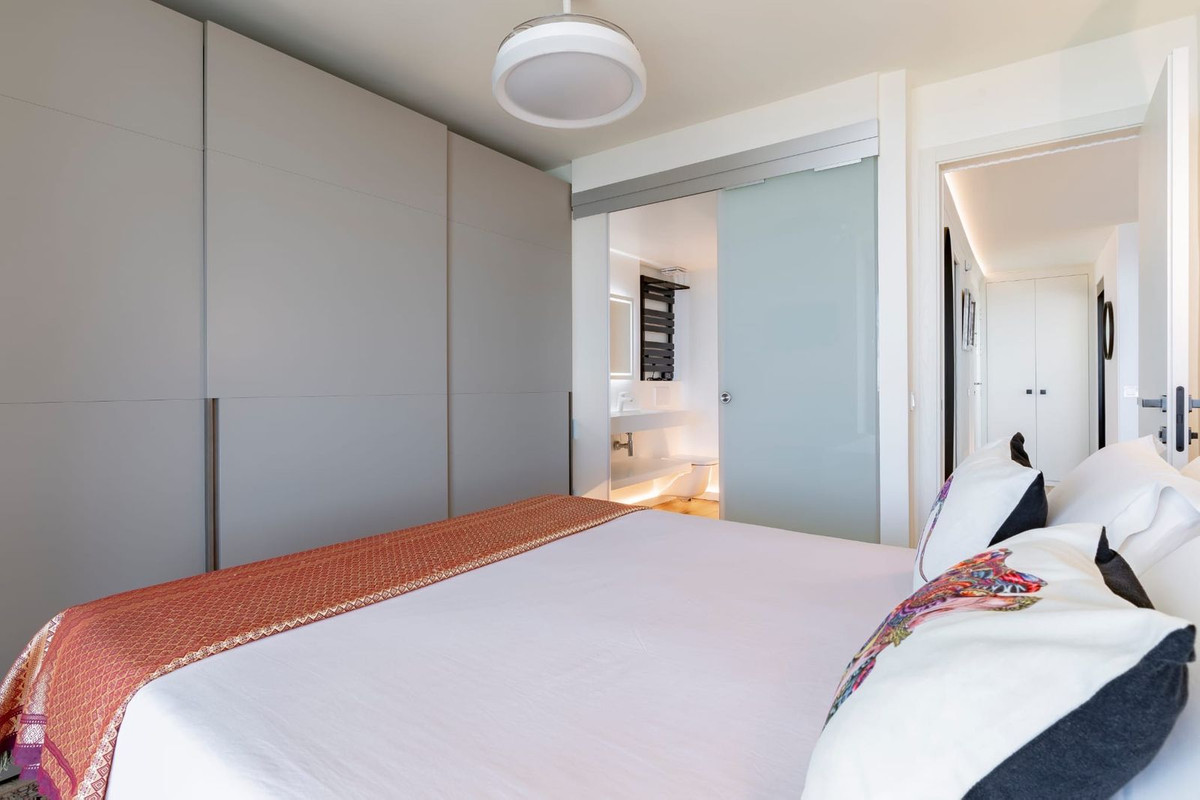 Apartment for sale in Rio Real Golf, Málaga, Spain