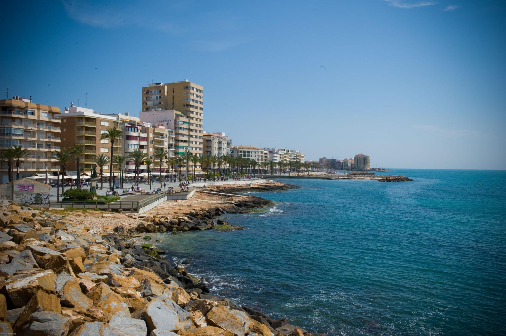 Apartment for sale in Torrevieja, Alicante, Spain