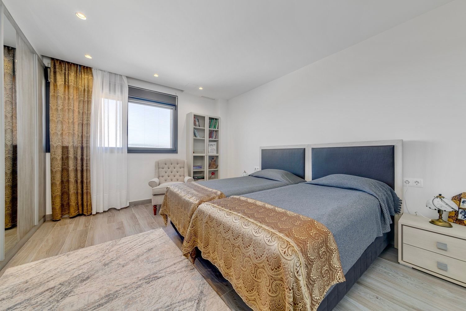Villa for sale in Torrevieja, Alicante, Spain