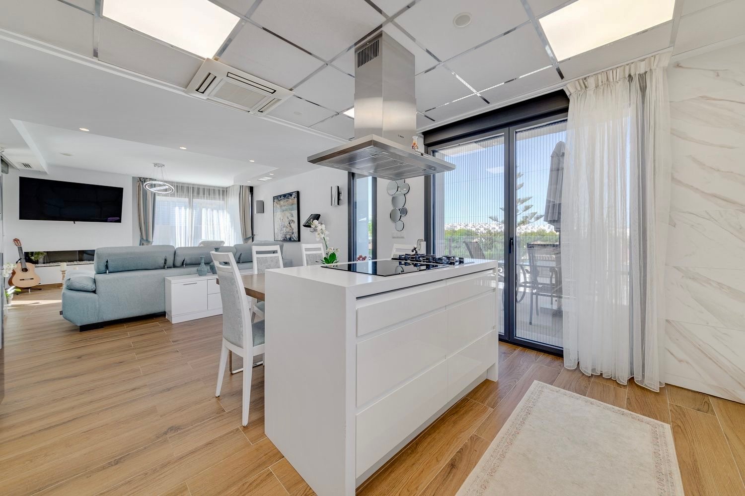 Villa for sale in Torrevieja, Alicante, Spain