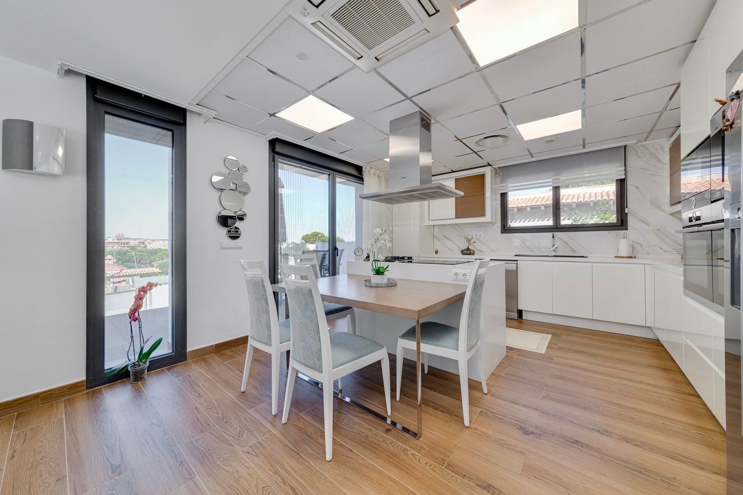 Villa for sale in Torrevieja, Alicante, Spain