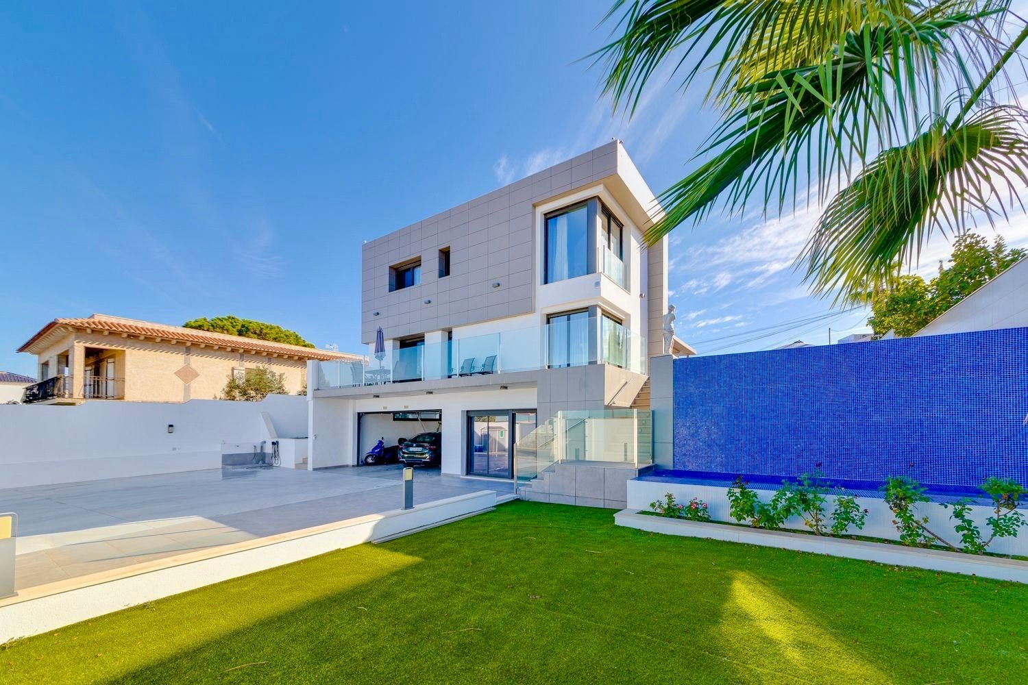Villa for sale in Torrevieja, Alicante, Spain