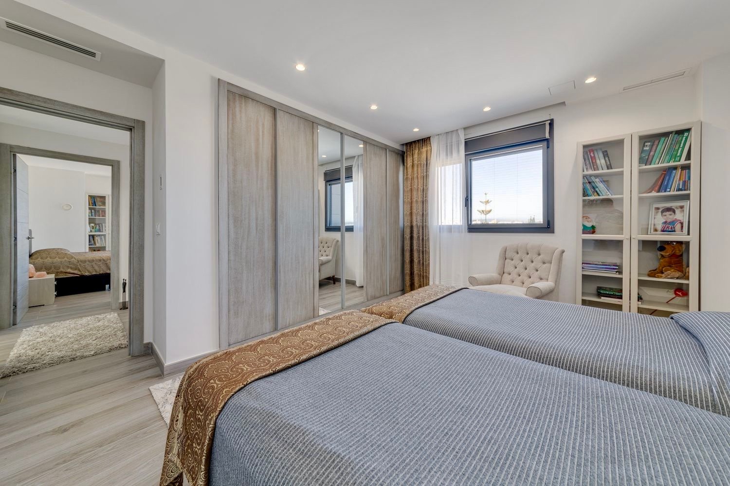 Villa for sale in Torrevieja, Alicante, Spain