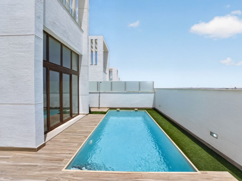 Villa for sale in Torrevieja, Alicante, Spain