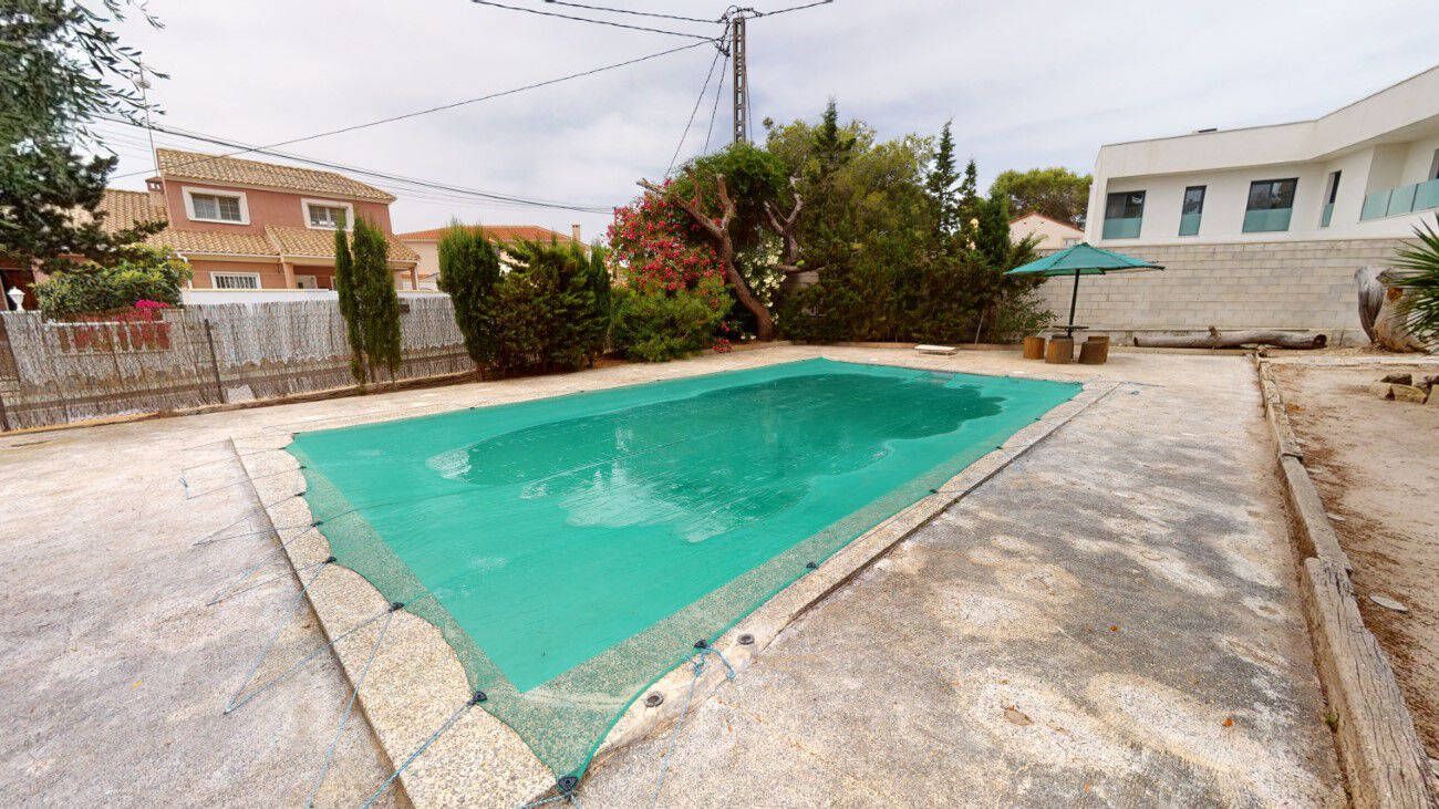 Villa en venta en Murcia