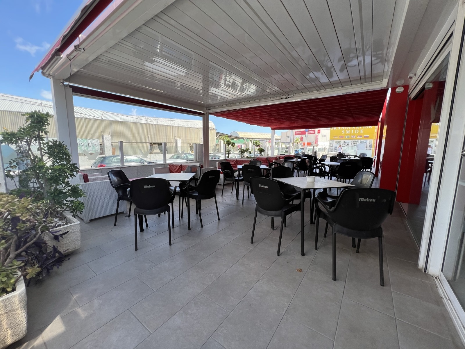 Commercial unit for sale in Torrevieja, Alicante, Spain