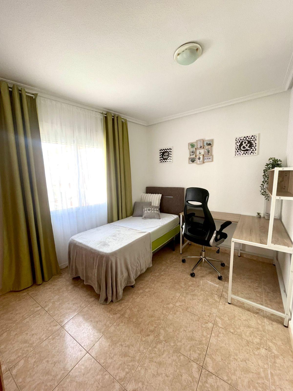 Apartment for sale in Torrevieja, Alicante, Spain
