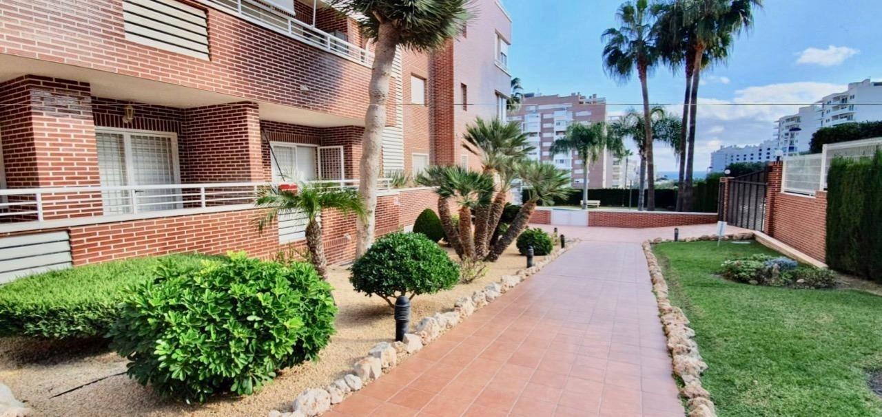 Penthouse for sale in Villajoyosa, Alicante, Spain