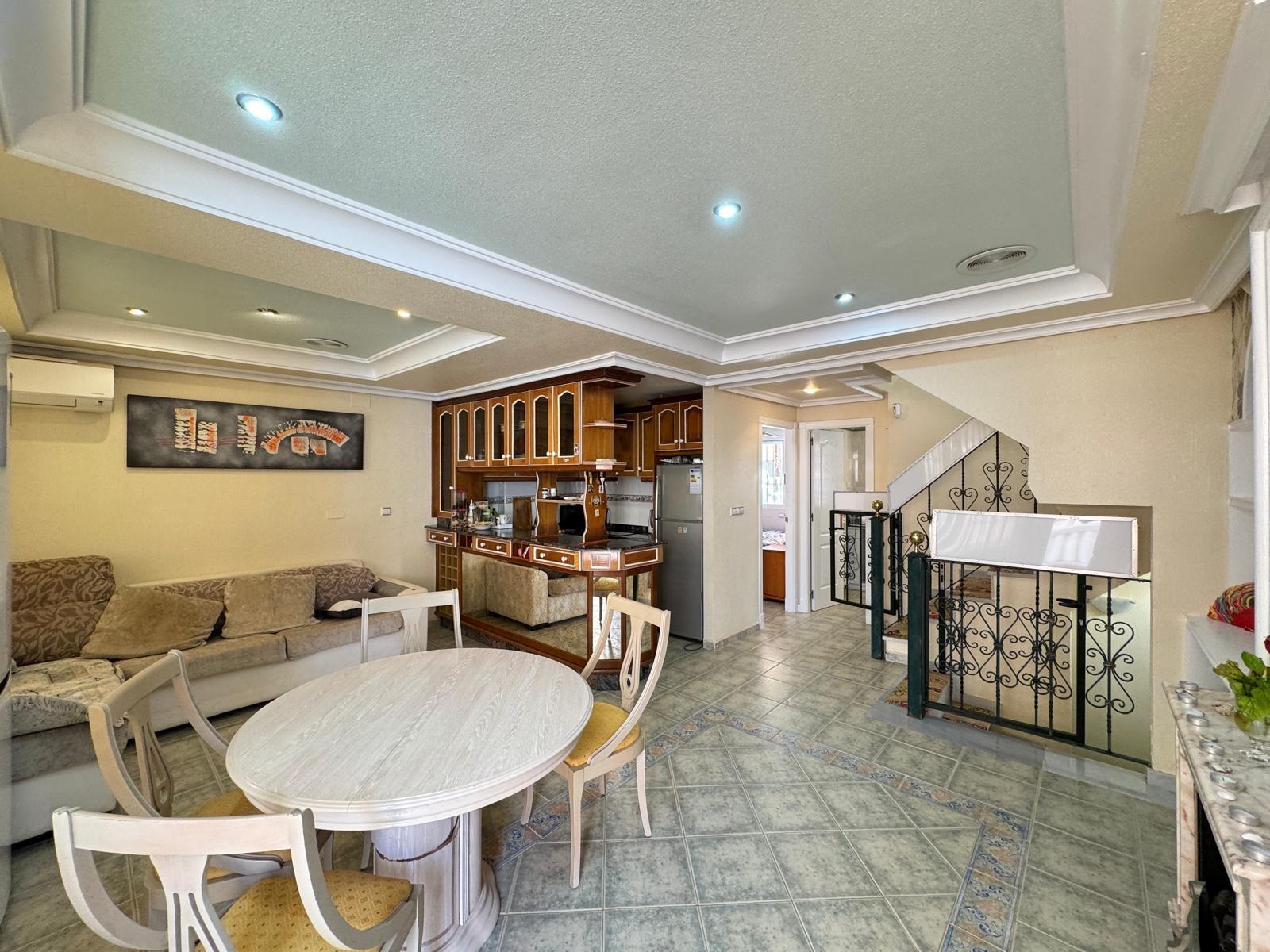 Town House for sale in Guardamar Del Segura, Alicante, Spain