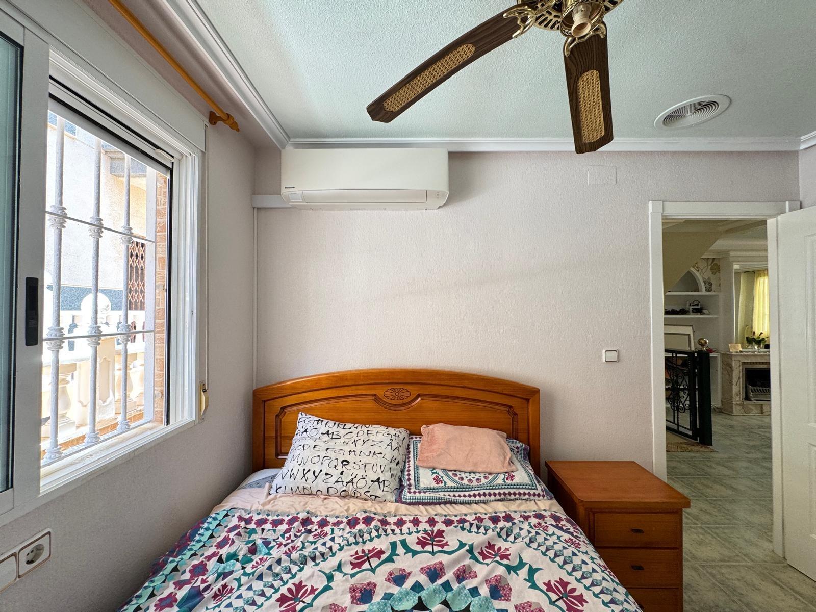 Town House for sale in Guardamar Del Segura, Alicante, Spain