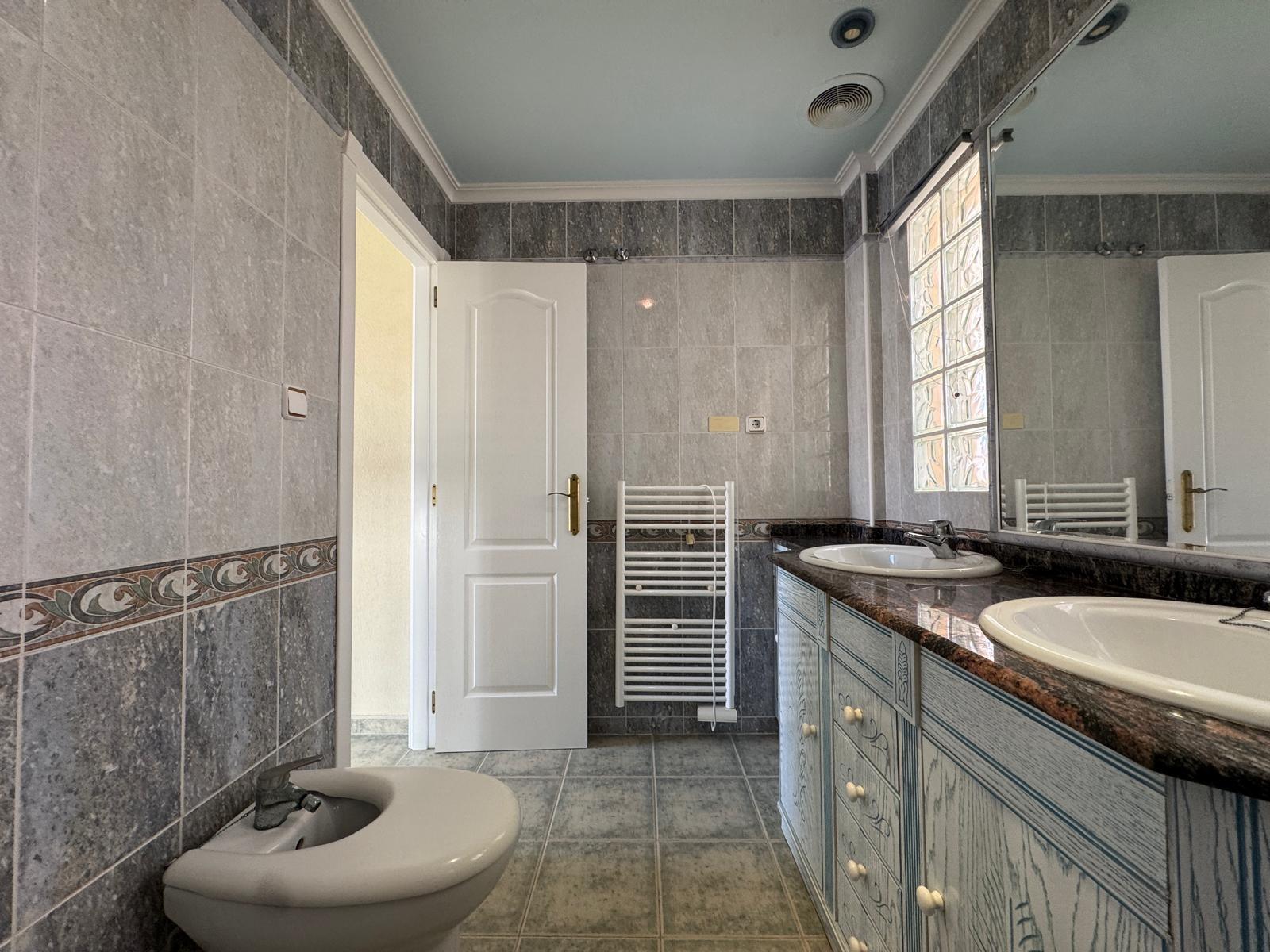Town House for sale in Guardamar Del Segura, Alicante, Spain
