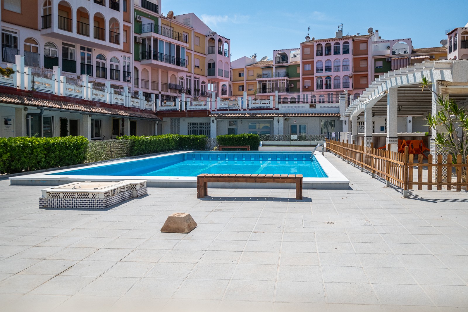 Commercial unit for sale in Torrevieja, Alicante, Spain