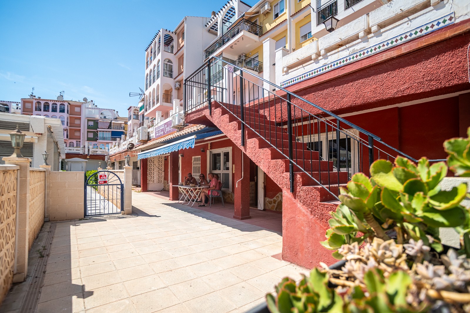 Commercial unit for sale in Torrevieja, Alicante, Spain
