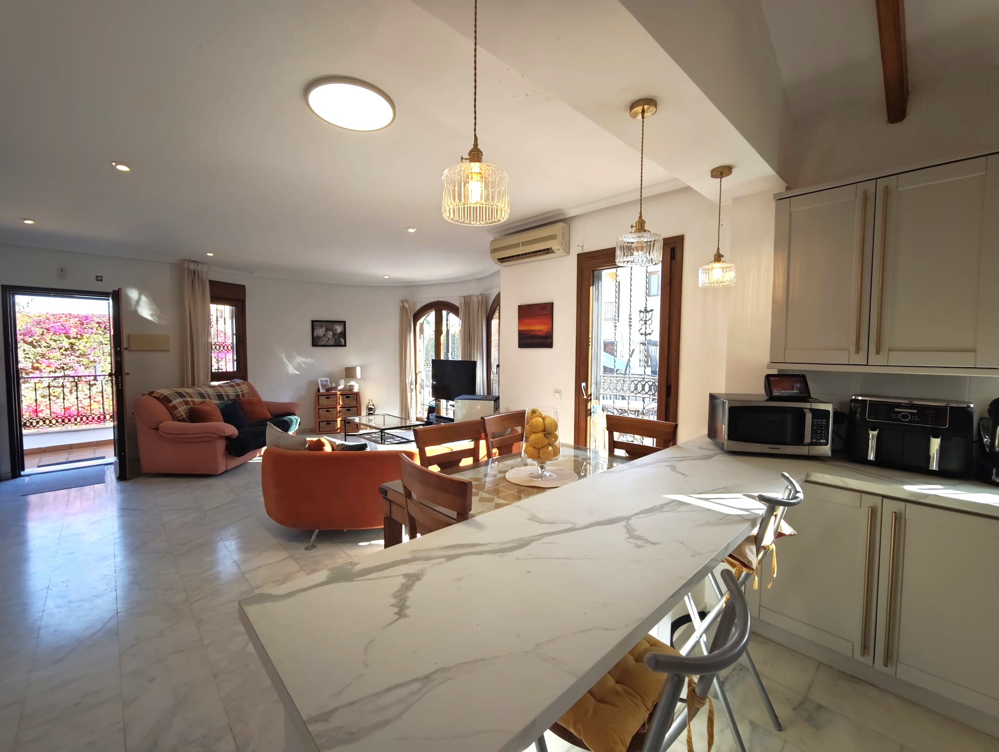 Villa for sale in Algorfa, Alicante, Spain