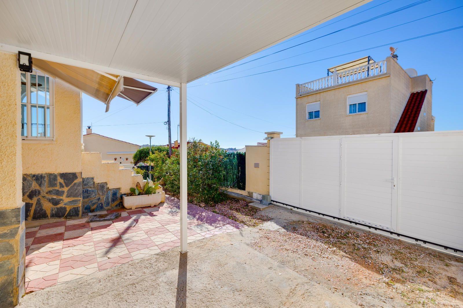 Villa for sale in San Fulgencio, Alicante, Spain
