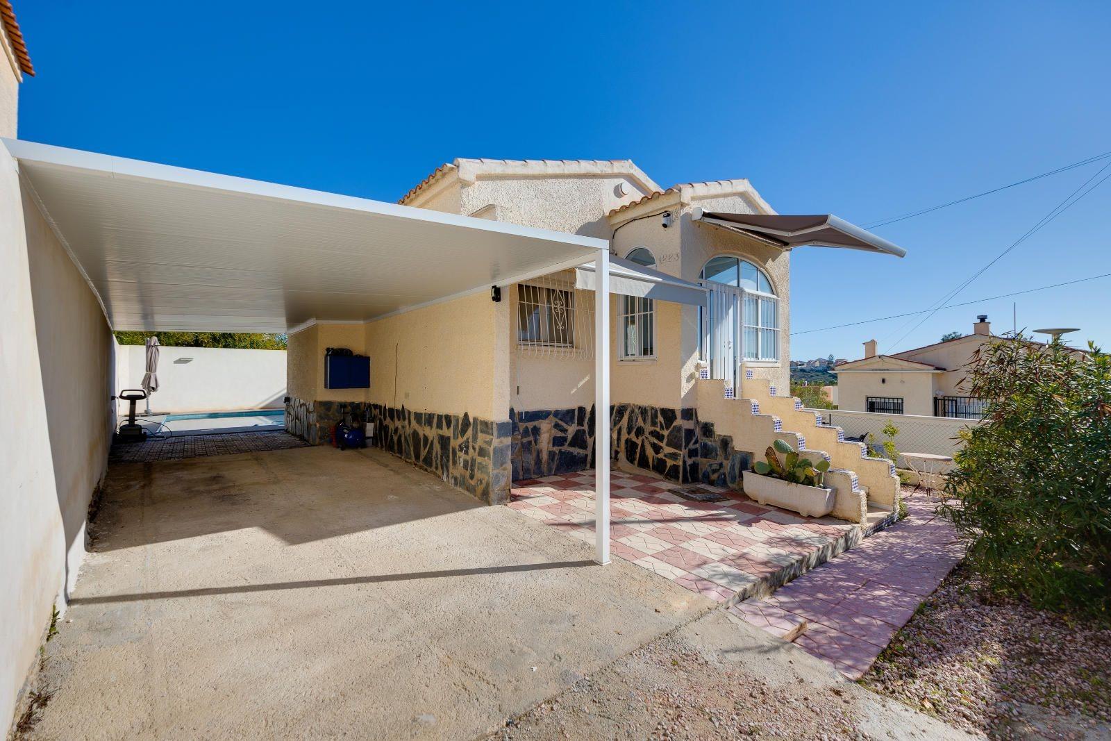 Villa for sale in San Fulgencio, Alicante, Spain