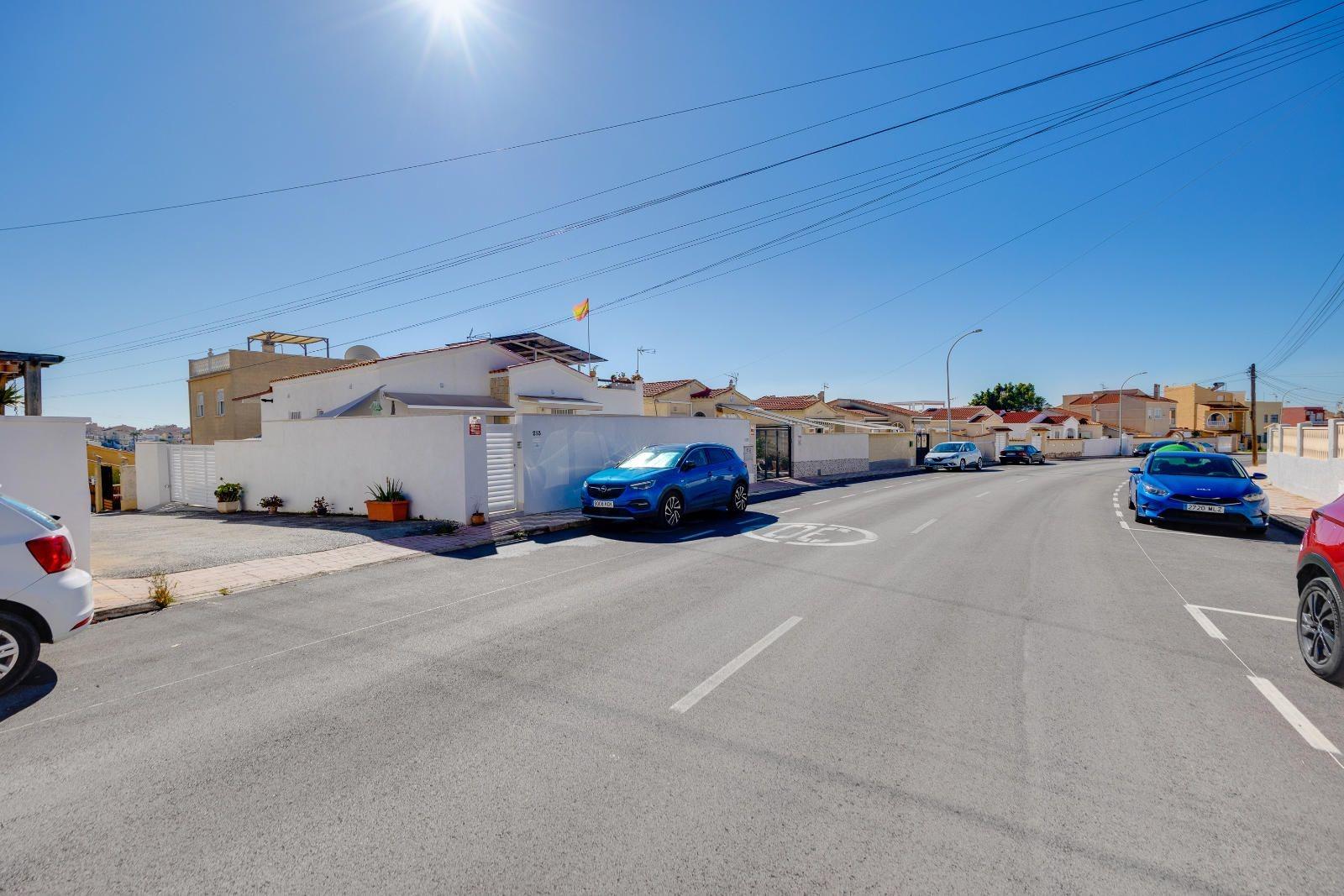 Villa for sale in San Fulgencio, Alicante, Spain