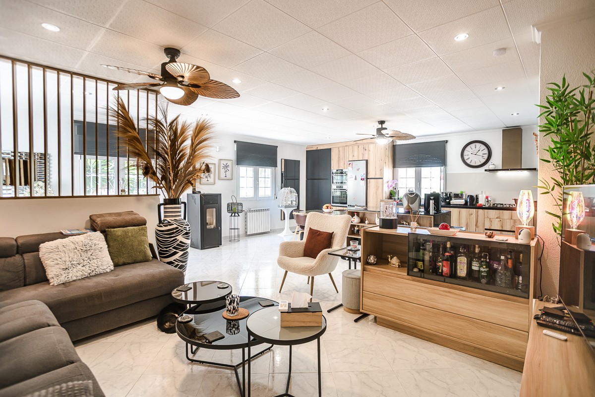 Villa for sale in La Marina, Alicante, Spain