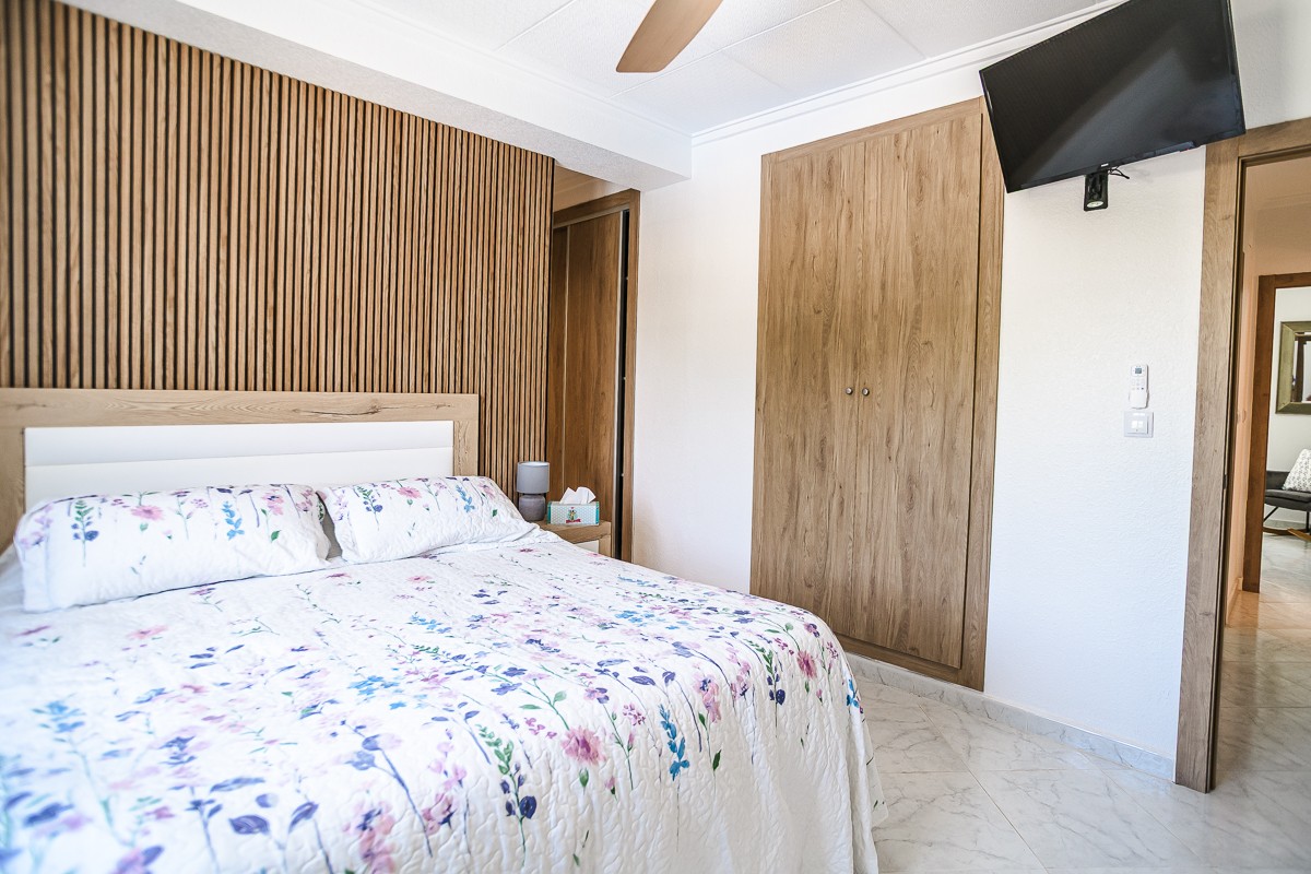 Villa for sale in La Marina, Alicante, Spain