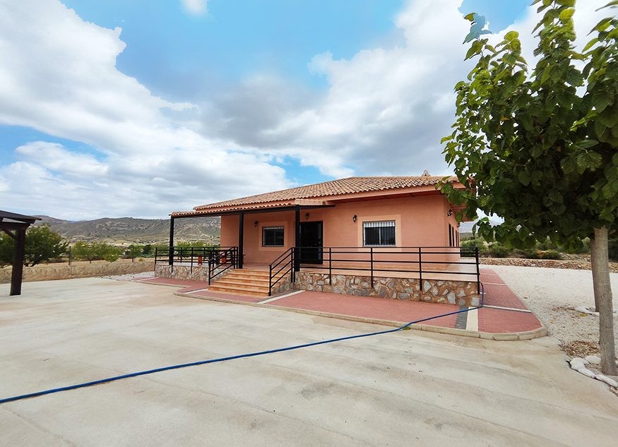 Villa en venta en Abanilla