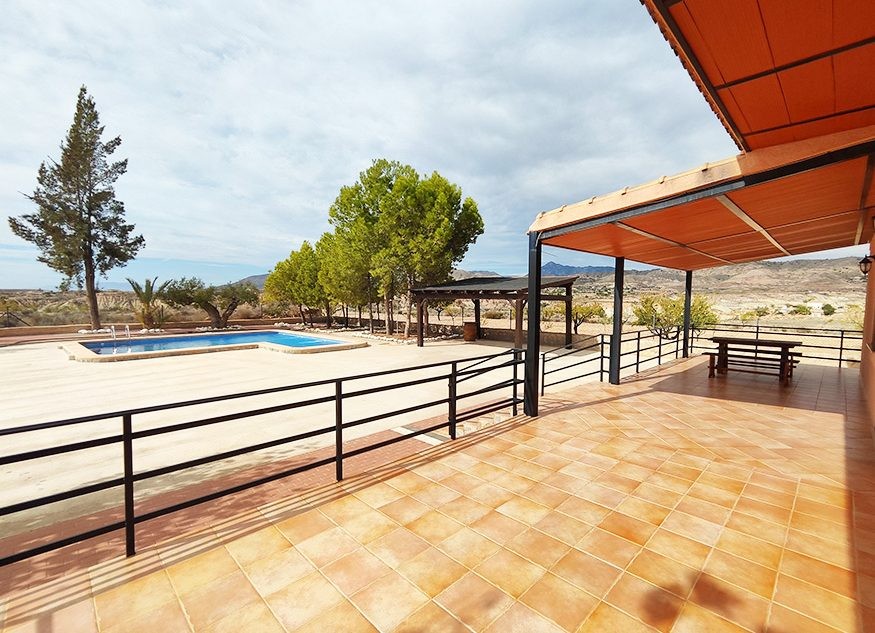 Villa en venta en Abanilla