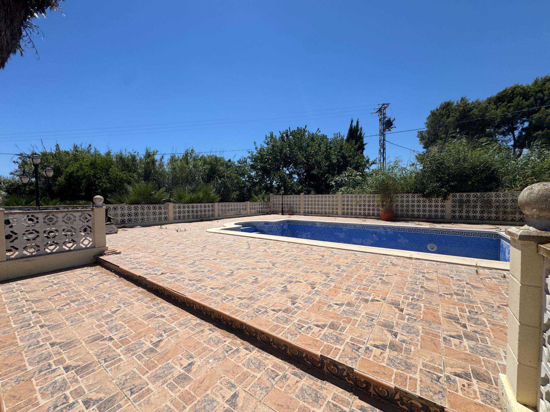 Finca for sale in Dolores, Alicante, Spain