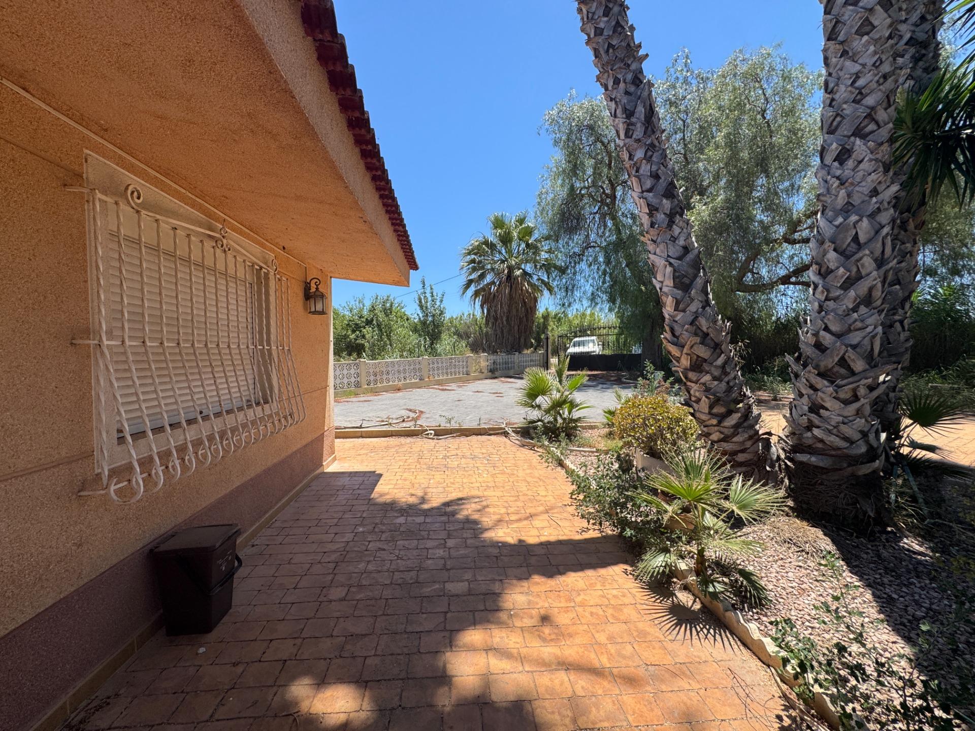 Finca for sale in Dolores, Alicante, Spain