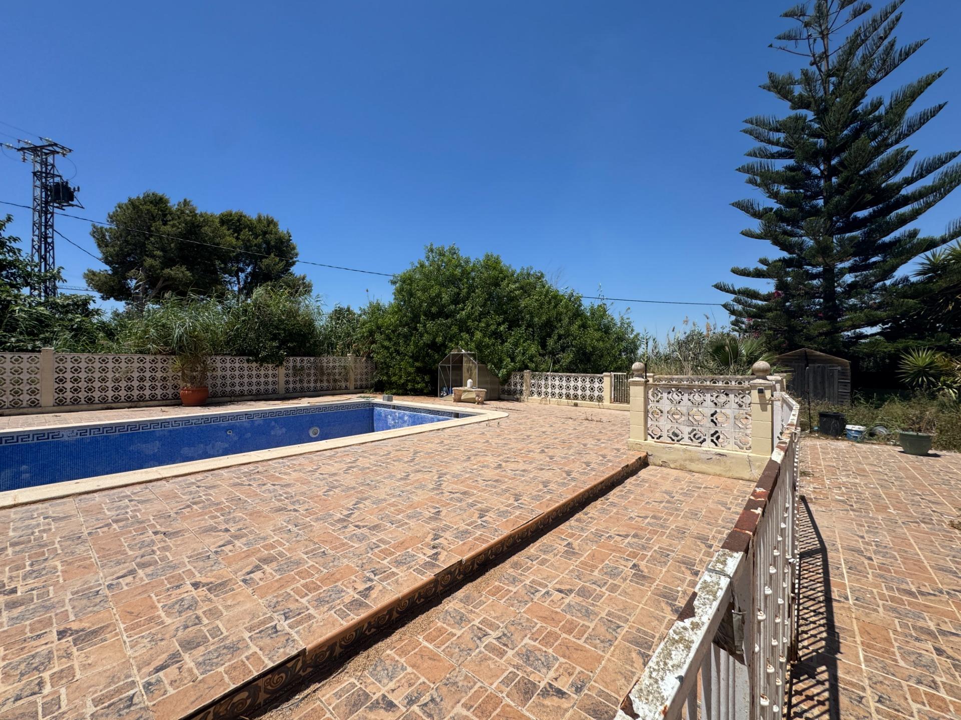 Finca for sale in Dolores, Alicante, Spain