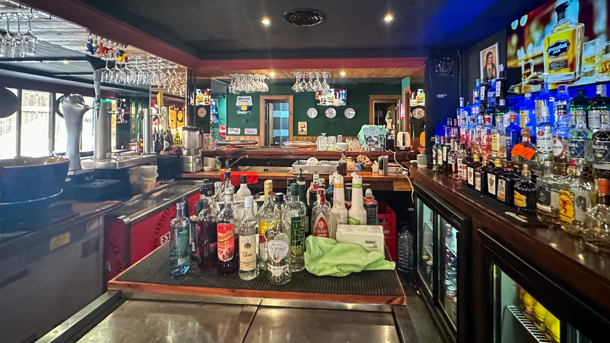 Commercial unit for sale in Torrevieja, Alicante, Spain