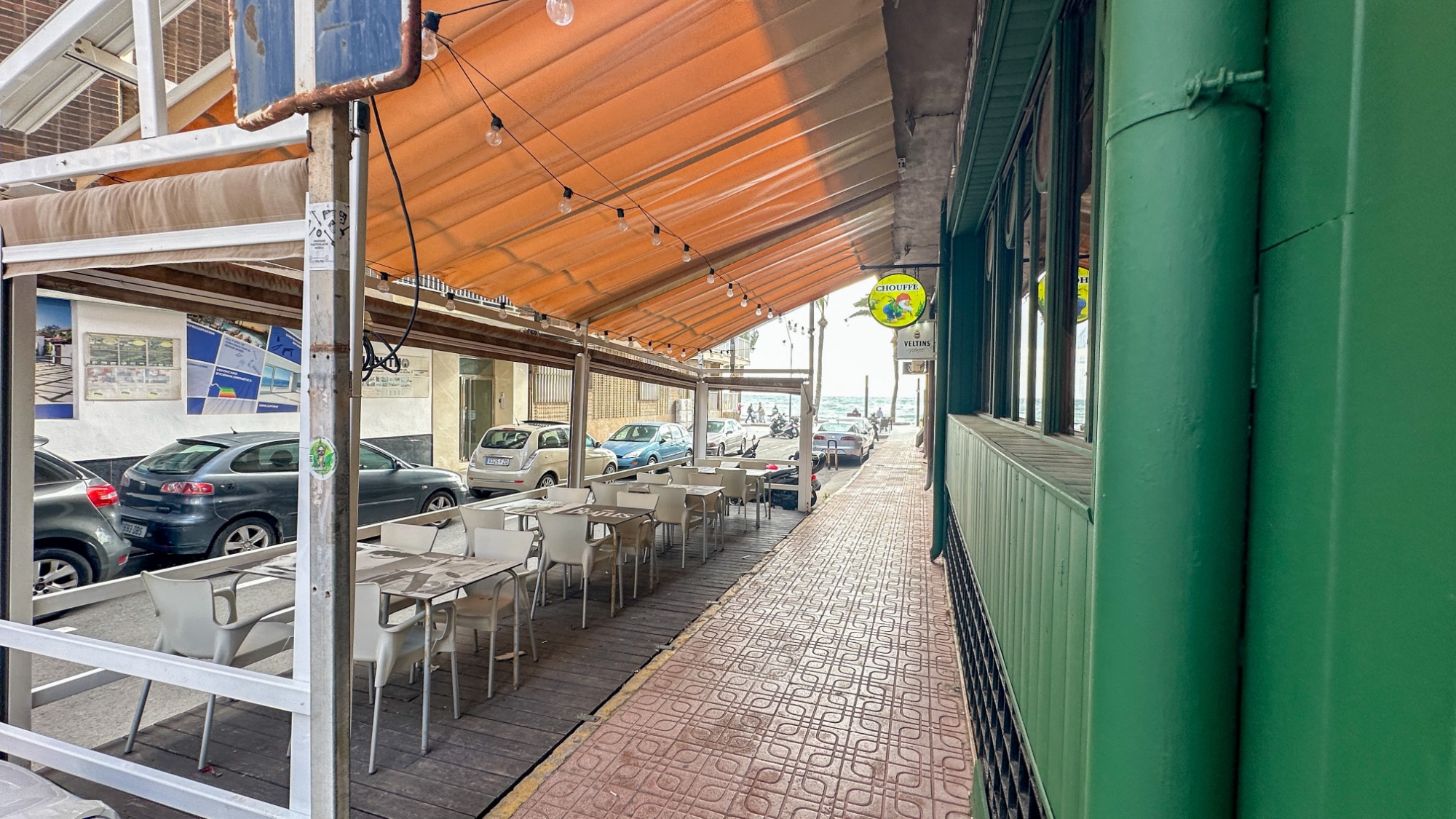 Commercial unit for sale in Torrevieja, Alicante, Spain