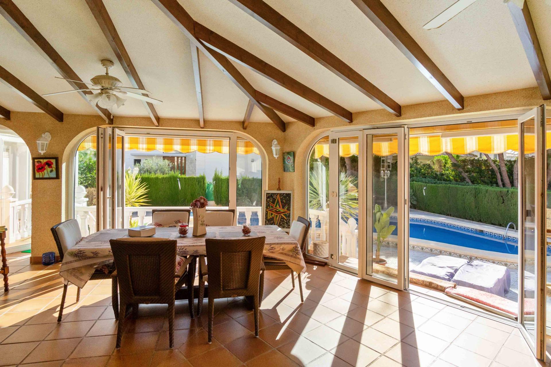 Villa en venta en Cabo Roig