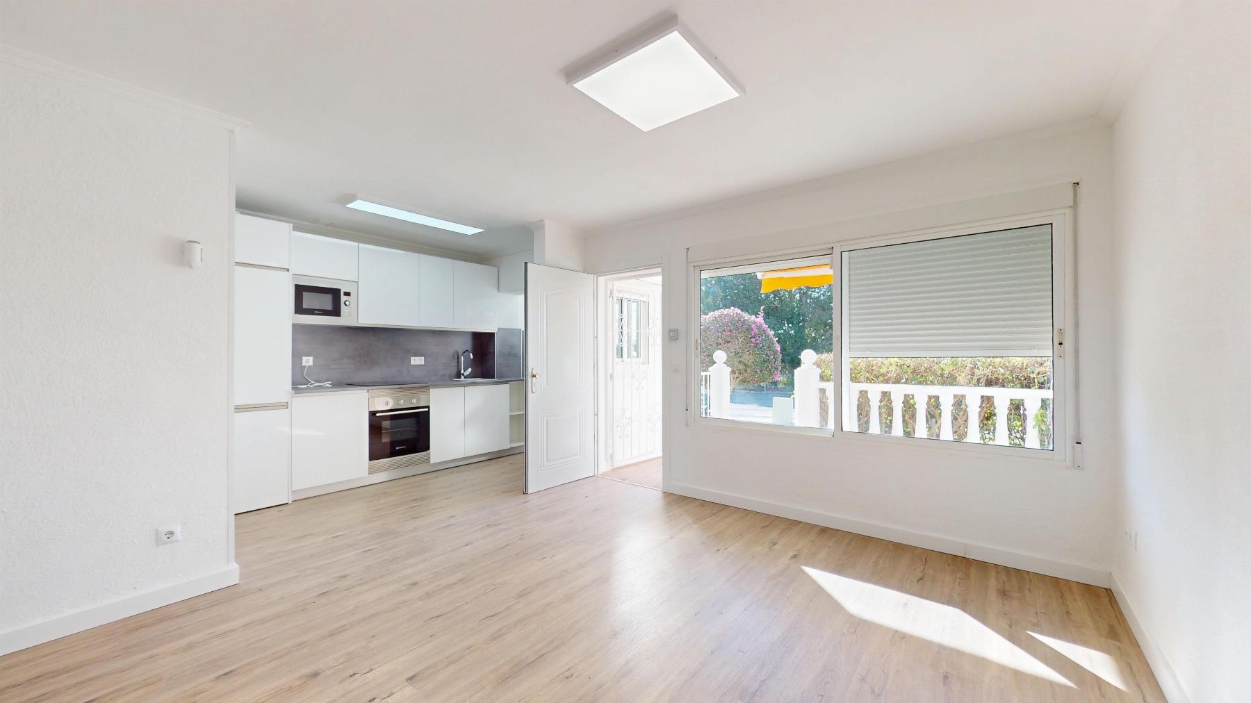 Bungalow for sale in Orihuela Costa, Alicante, Spain