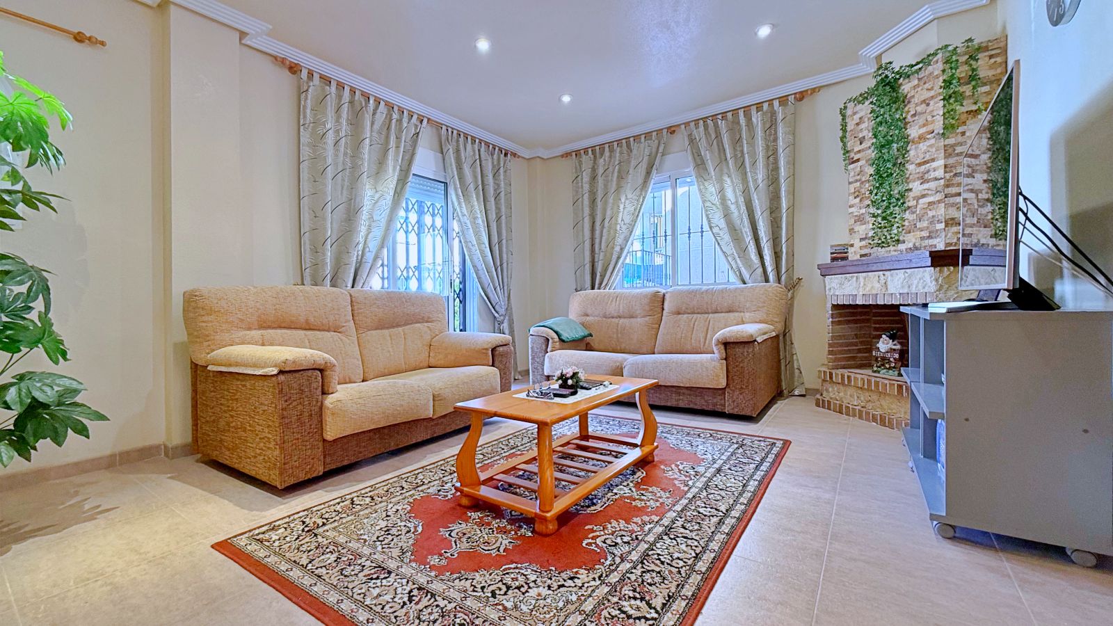 Villa for sale in Orihuela, Alicante, Spain
