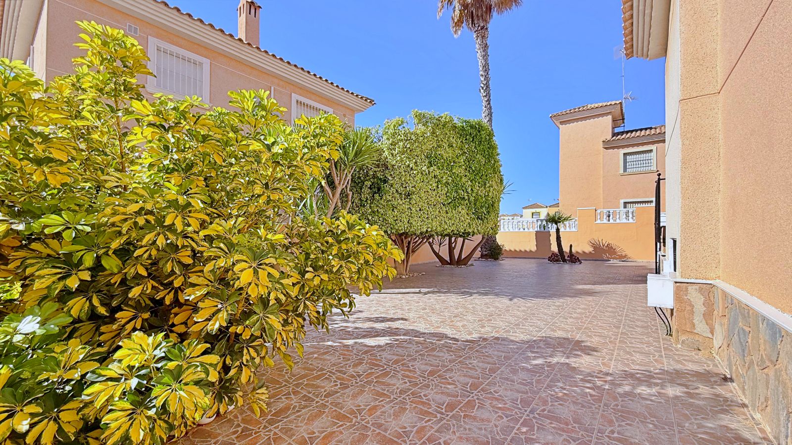 Villa for sale in Orihuela, Alicante, Spain