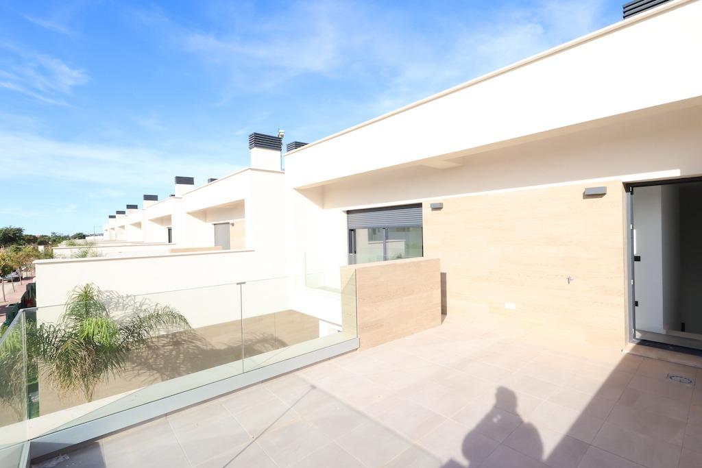 Villa en venta en Los Alcázares