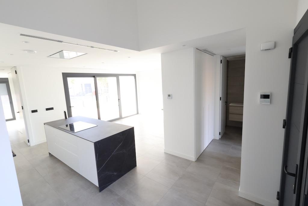 Villa en venta en Los Alcázares