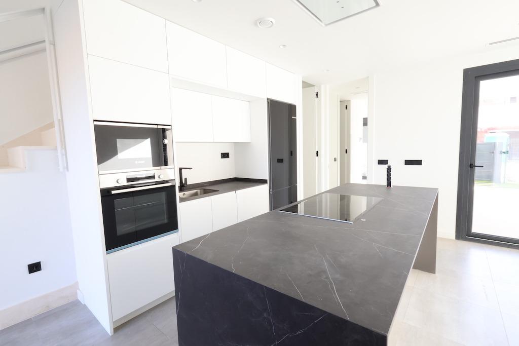 Villa en venta en Los Alcázares