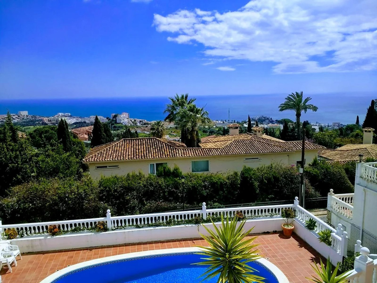 Town House for sale in Benalmádena, Málaga, Spain