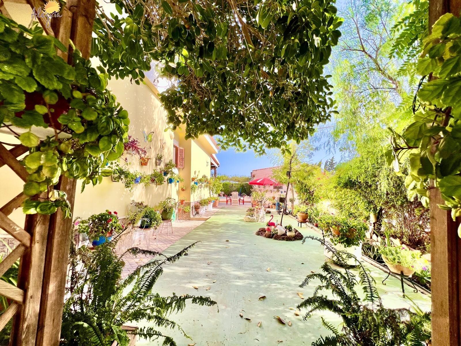 Villa en venta en Daya Vieja