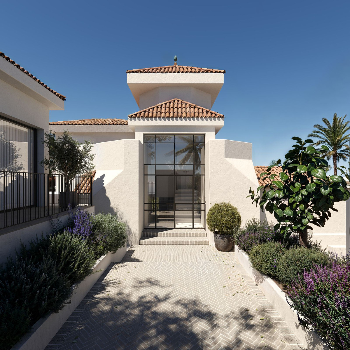 Villa for sale in Nueva Andalucía, Málaga, Spain