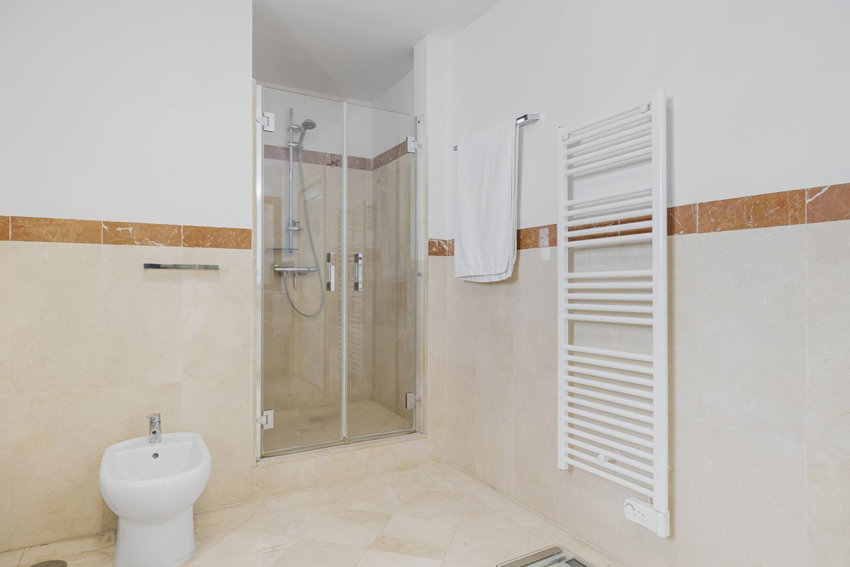 Town House for sale in Benahavis, Málaga, Spain
