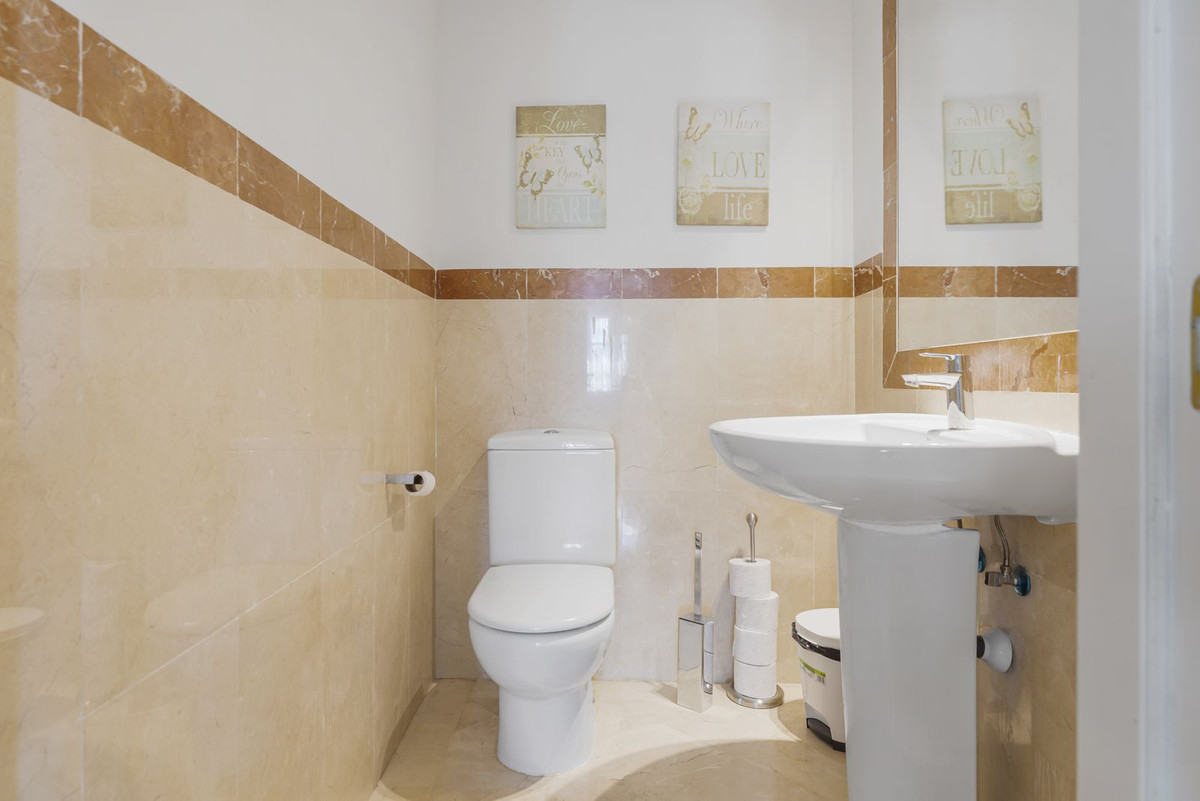 Town House for sale in Benahavis, Málaga, Spain