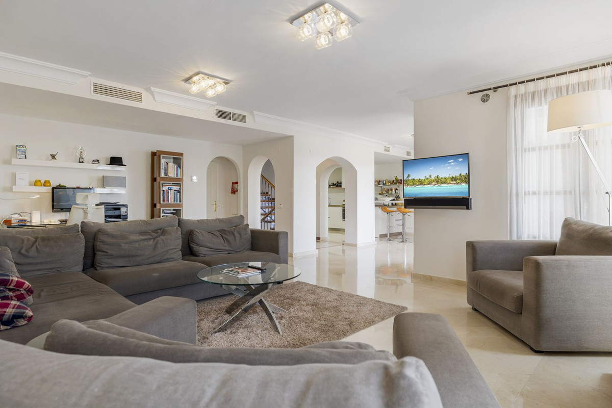 Town House for sale in Benahavis, Málaga, Spain