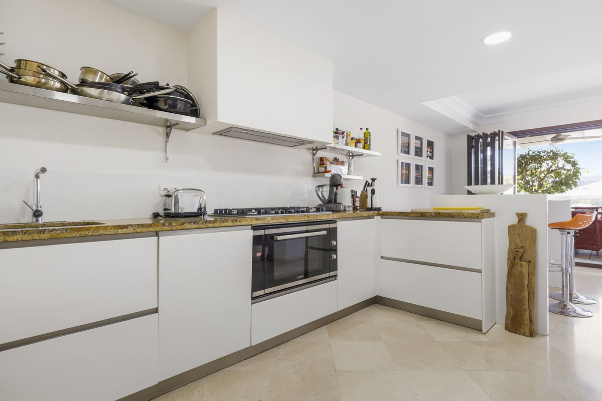 Town House for sale in Benahavis, Málaga, Spain