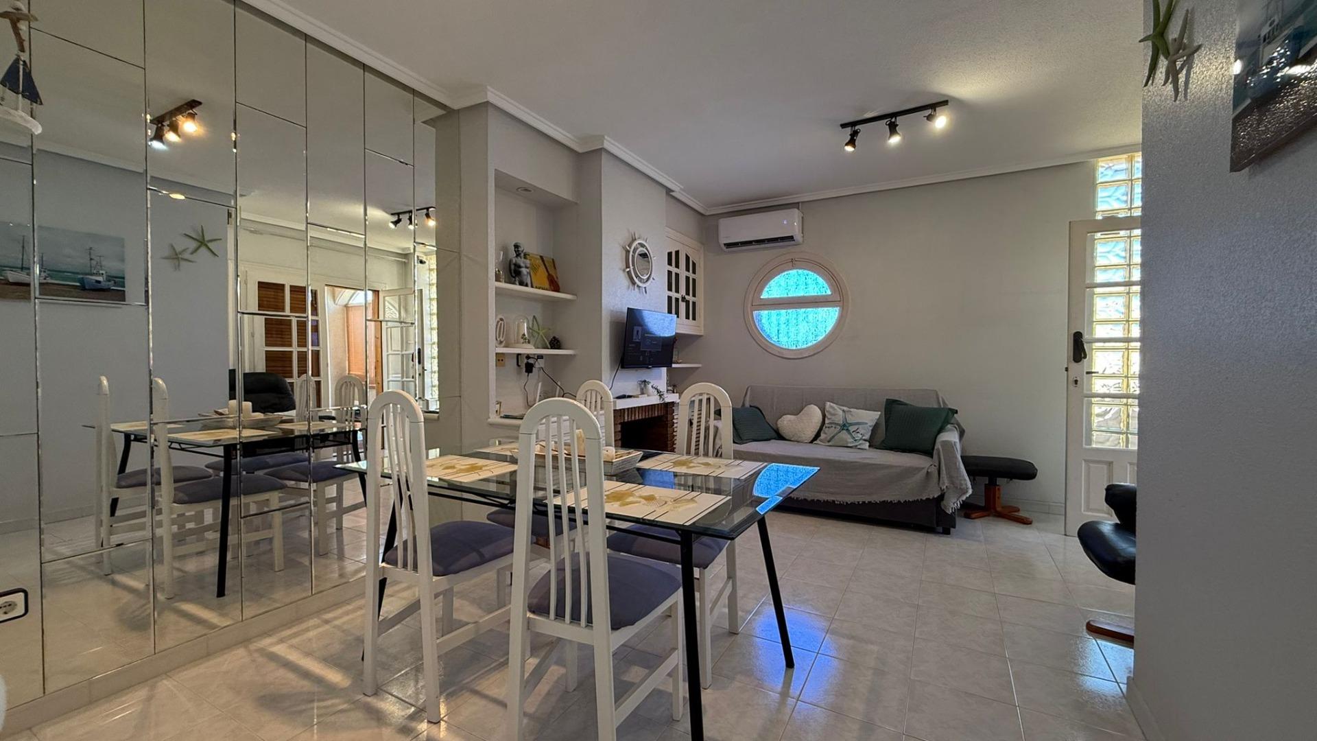 Bungalow for sale in Torrevieja, Alicante, Spain